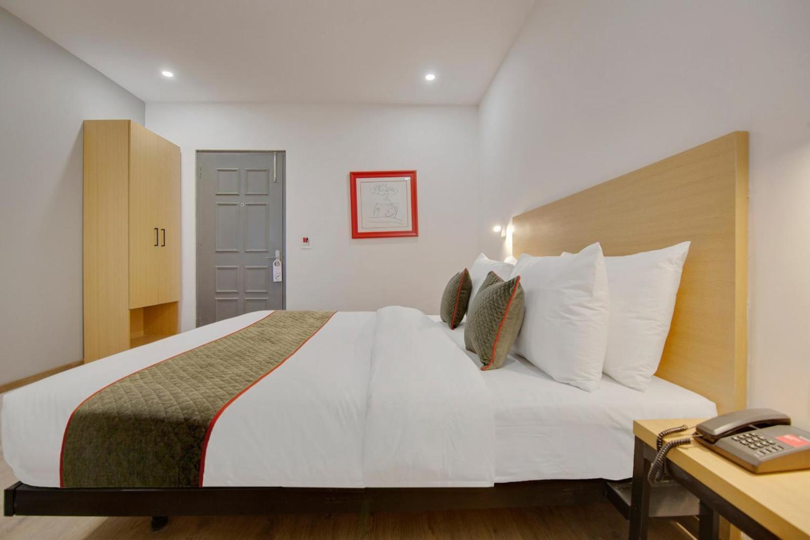 Grand Aerotech Delhi Airport Hotel