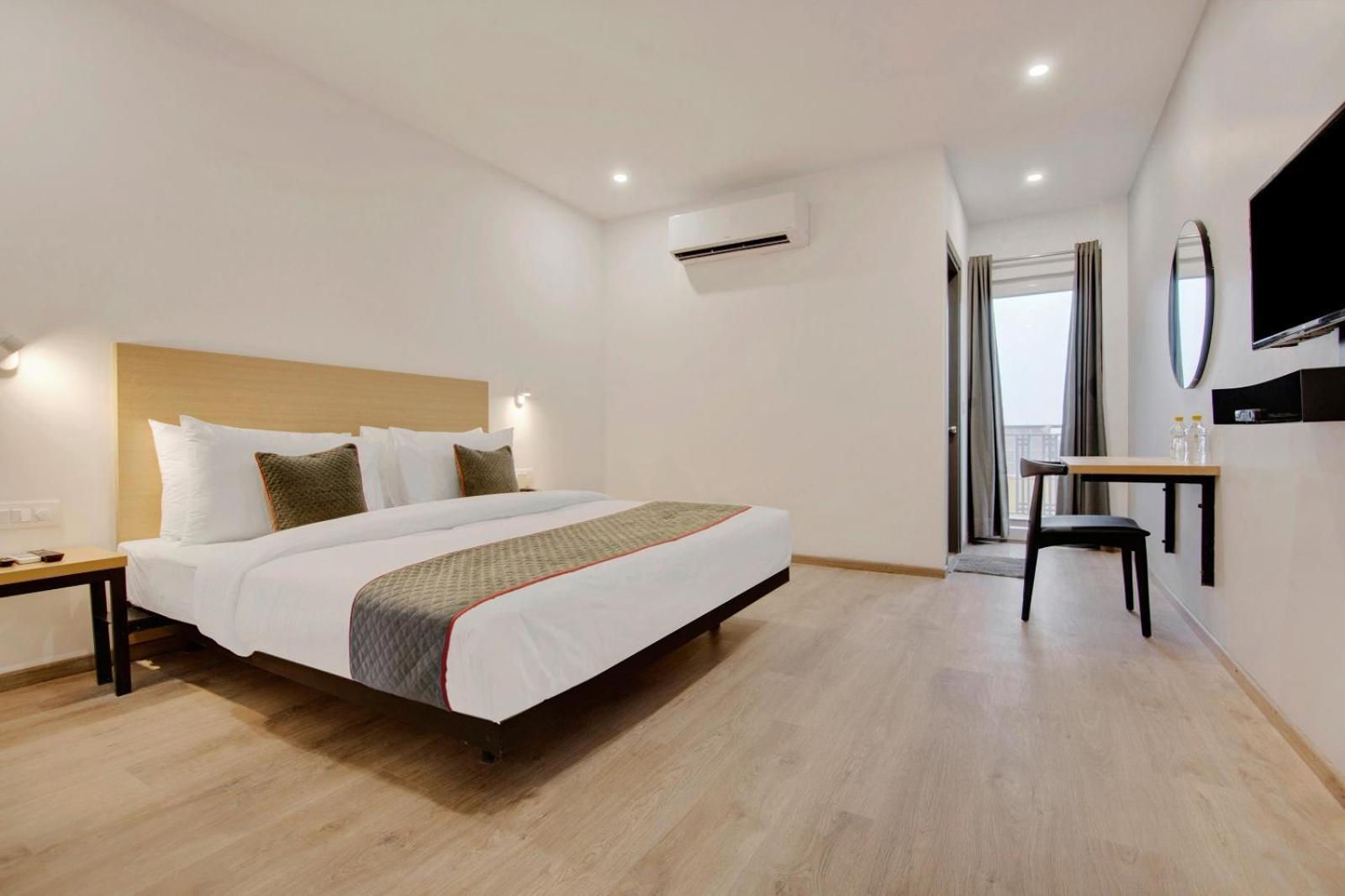 Hotel Grand Aerotech Delhi Airport 4*